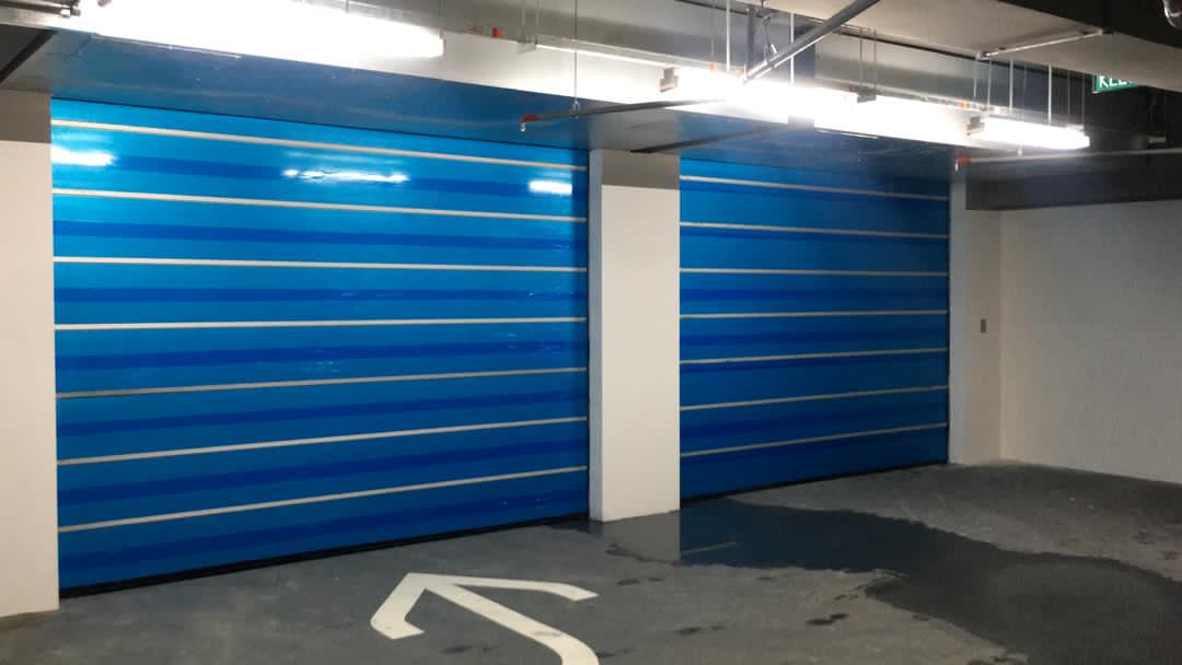 Industrial roller shutters